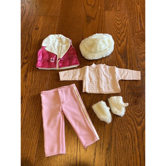 American Girl Doll of Today 2004 Ski Trip Outfit Retired - Picture 1 of 6
